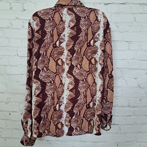 J For Justify Snake Print Button Up Top Size XL - Picture 4 of 9